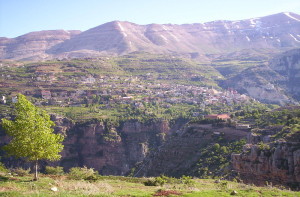 800px-Bsharri